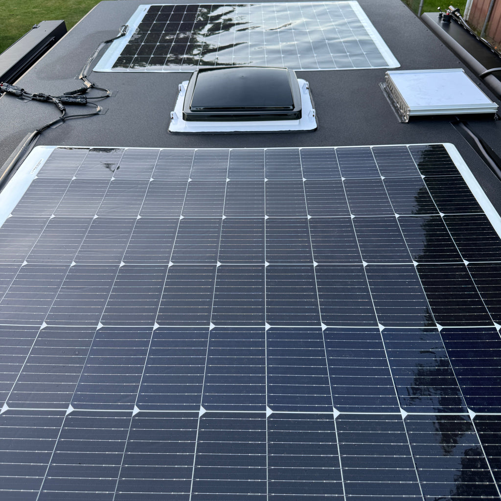 500W Solar (Compatible with Maxxfan Plus)