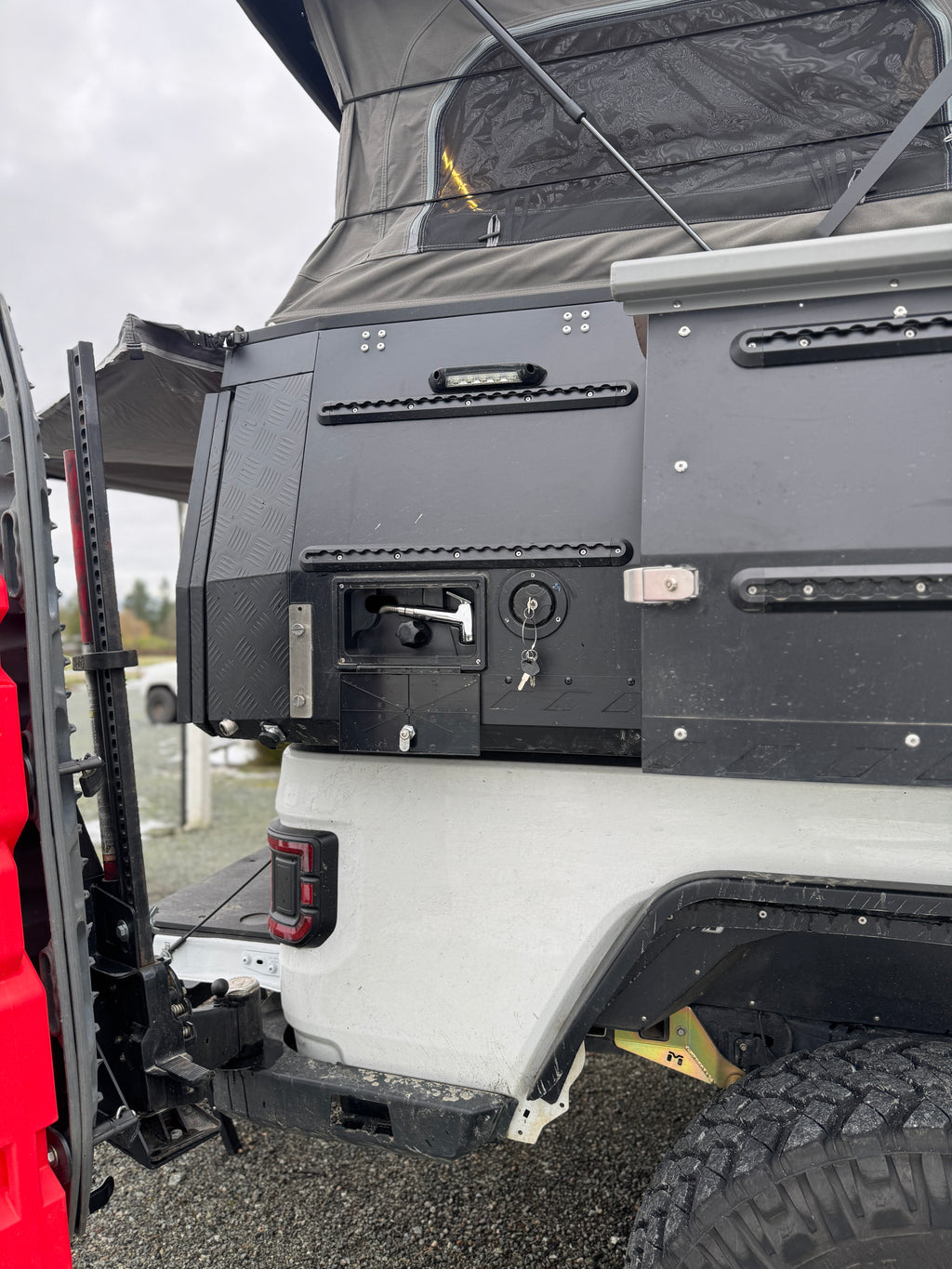 Apex Camper