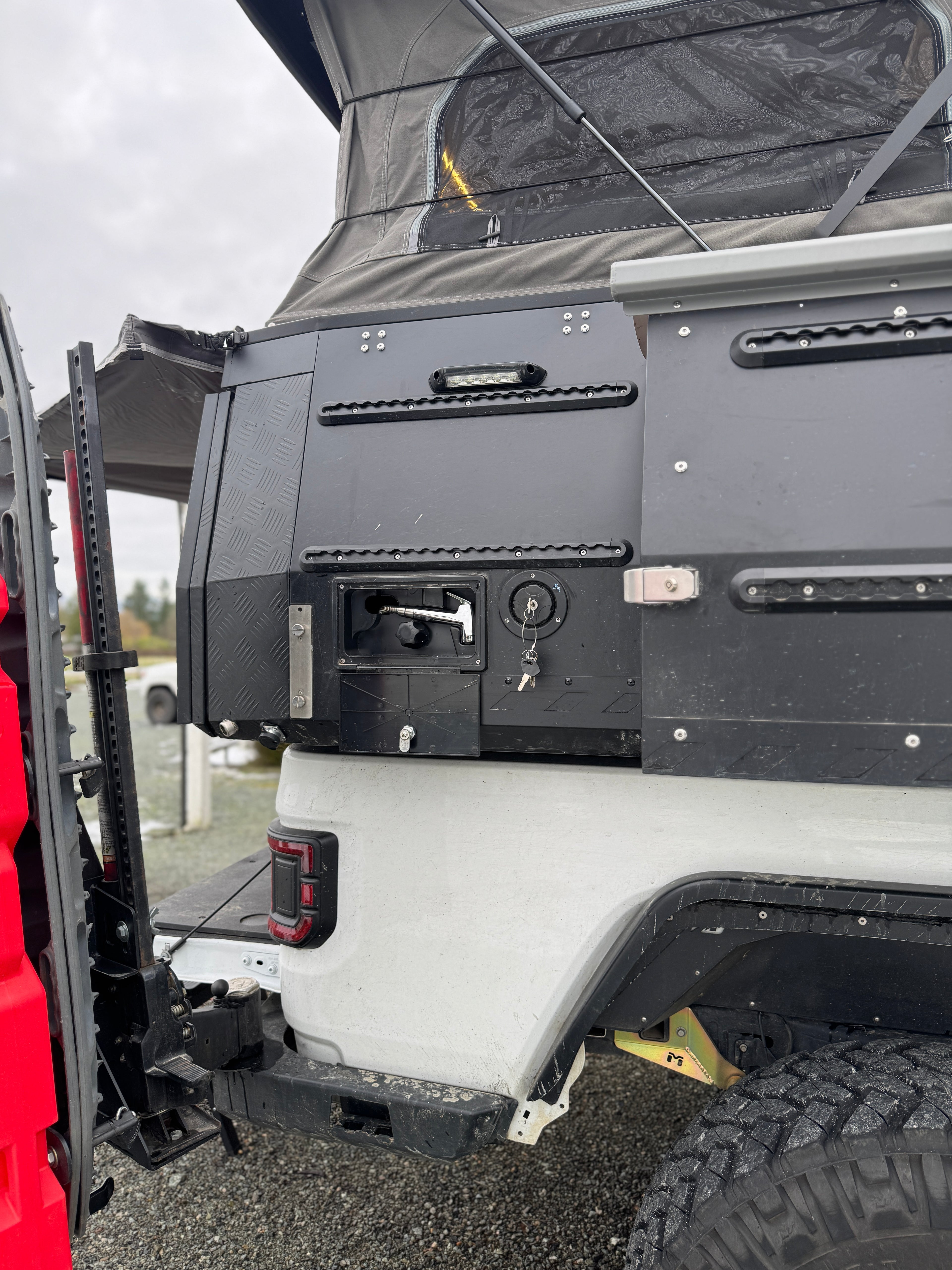 Apex Camper