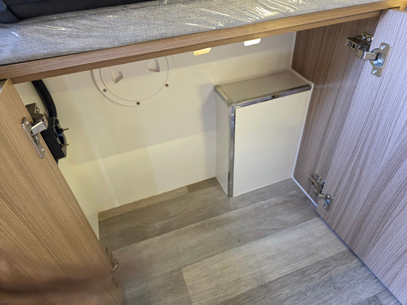 cascadia overland co apex interior storage area under fridge