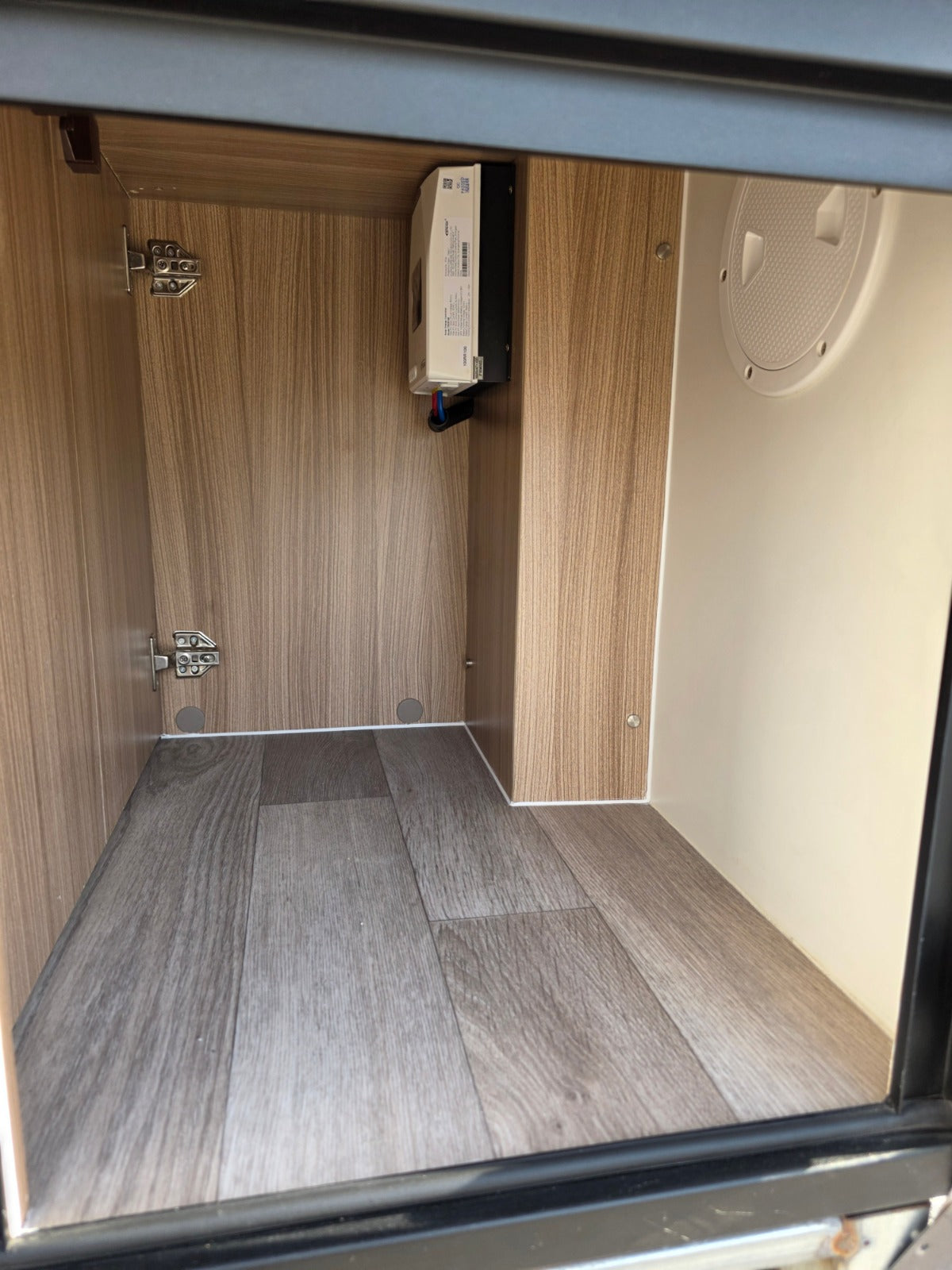 cascadia overland co apex interior storage area under kitchen sink exterior access point